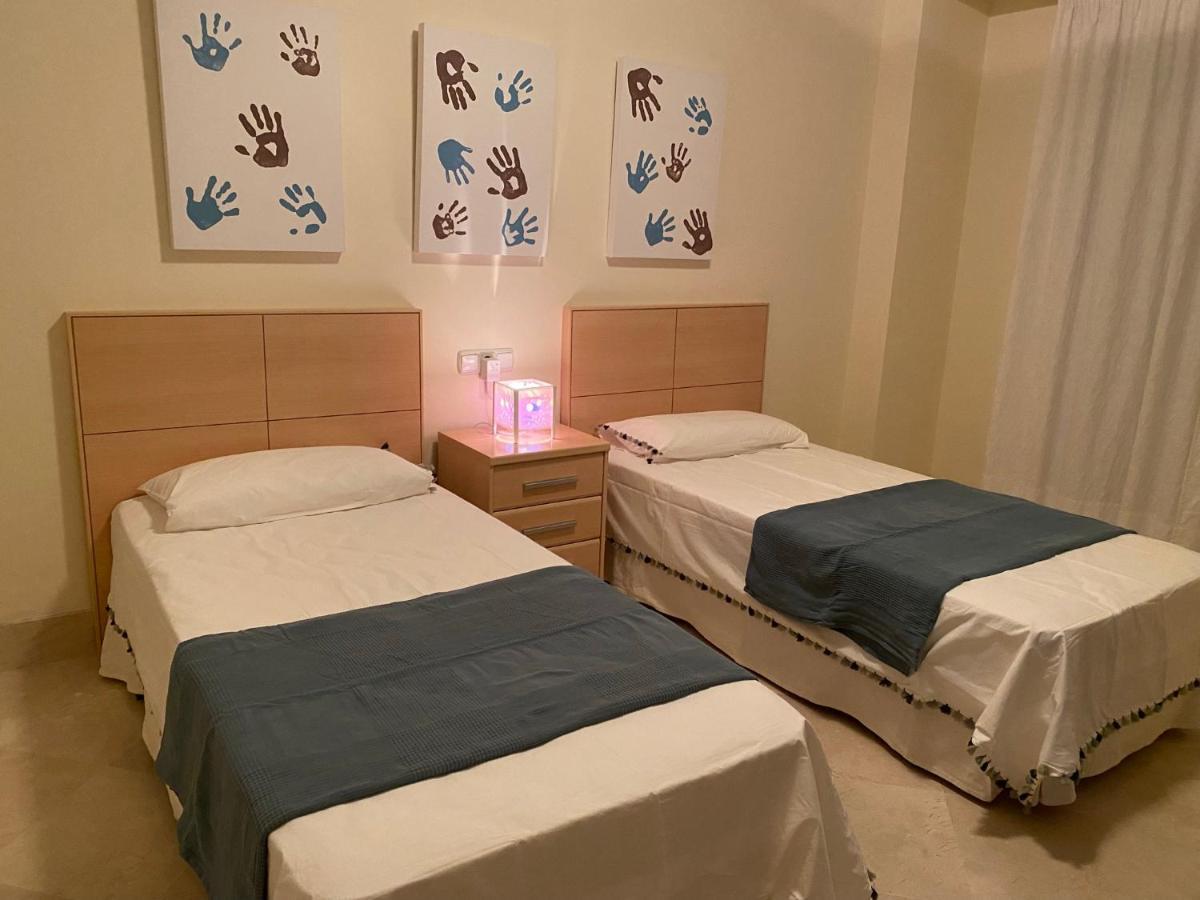 Appartamento Con Terraza Sobre La Marina De Sotogrande